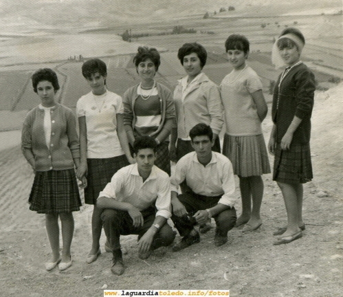 Cuadrilla en el cerro de la ermita del Santo Niño (años 60).
