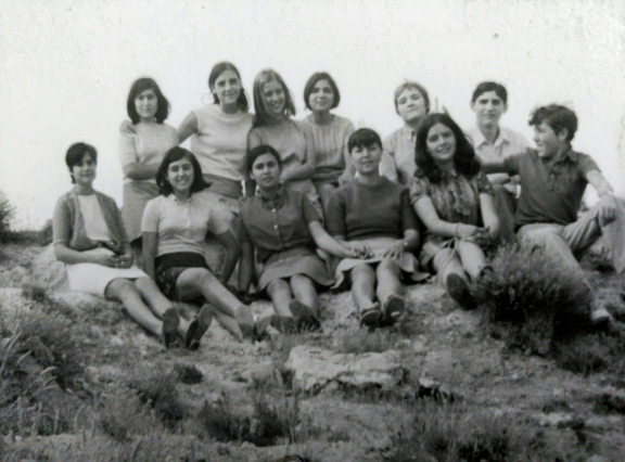 Amigas en el santo niño año 1967