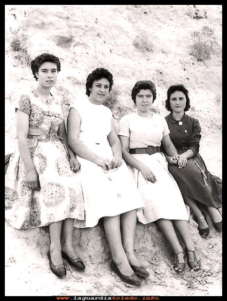 Amigas en el Sto. Niño