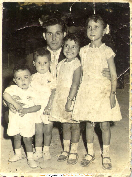 Familia numerosa guardiola. Años 50