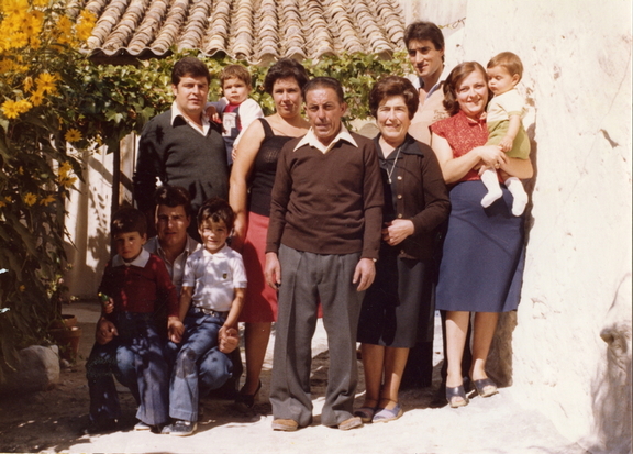 FAMILIA FERNANDEZ HERNANDEZ