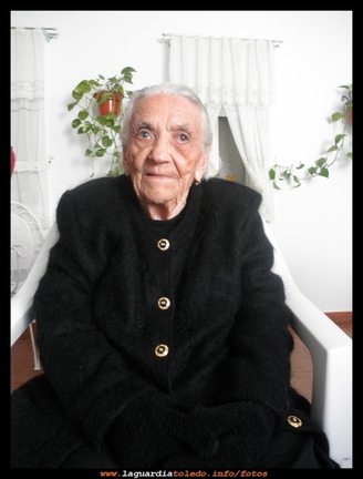 Dionisia Seguido Tejero en su 100 cumpleaños (IV)