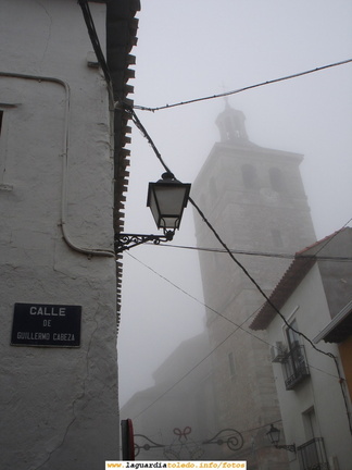 7 de Enero de 2007. Iglesia desde la Calle Guillermo Cabeza un día de niebla