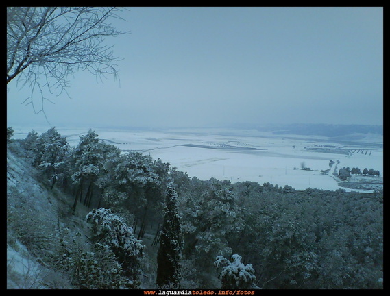 La Guardia bajo la nieve