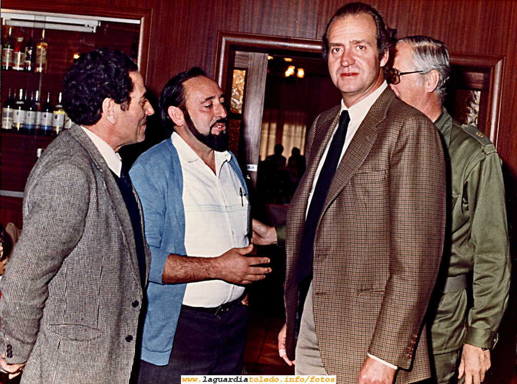 El Rey de paso por La Guardia en el Restaurante El Madero.