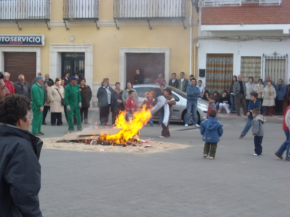 24 de marzo de 2008. Quema de los peles