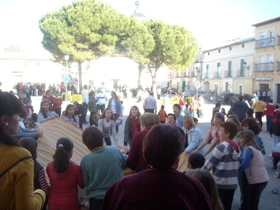 Manteo de peleles. 13 de abril de 2009