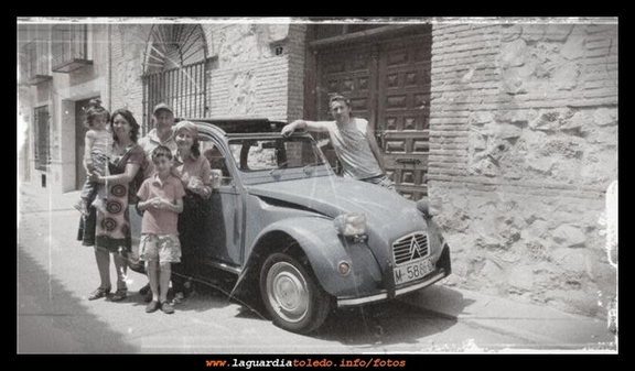 Con mi nuevo Citroen 2CV, mayo 1969