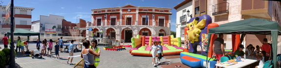 Actividades deportivas para niños en la Plaza. 11-09-2010