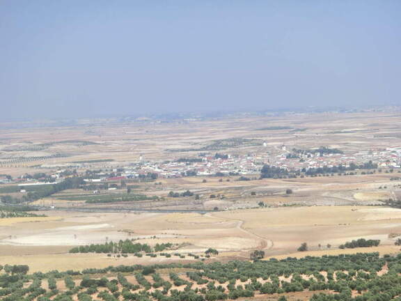 Los cerros de la Vega desde lo alto de la sierra de El Romeral. 16-10-2011