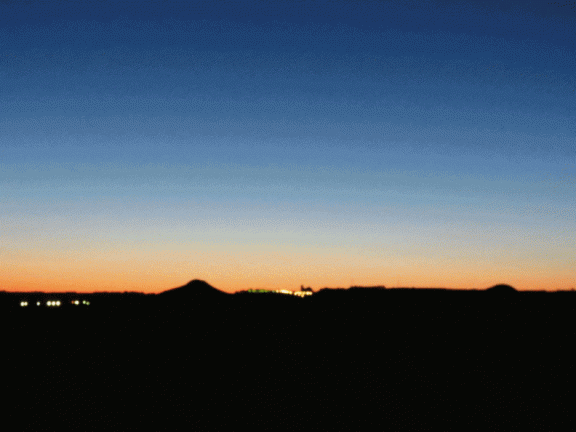 Antes del amanecer a 5 kms de La Guardia desde Camino Casar