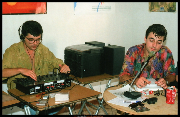 Dos de los fundadores de Radio Pachasco