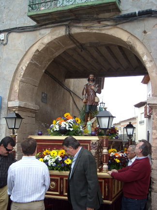 15 de mayo de 2008, procesión de San Isidro en el arco de la villeta