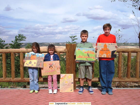 23 de Septiembre de 2006. Concurso de pintura organizado por la Asociación Vecinal "La Unión de La Guardia". Pinturas ganadoras