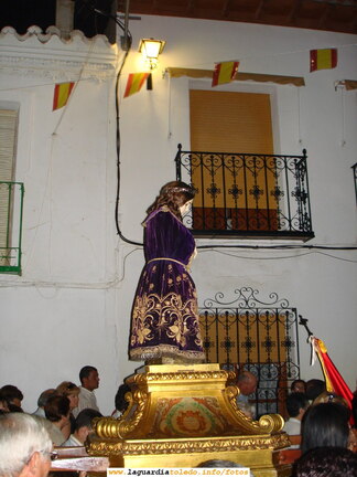 1 de Septiembre de 2007. Subida del Santo Niño a la Iglesia. El Santo Niño por la calle ancha