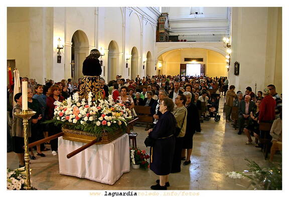 27 de septiembre de 2007. Despedida del Santo Niño en la Iglesia.