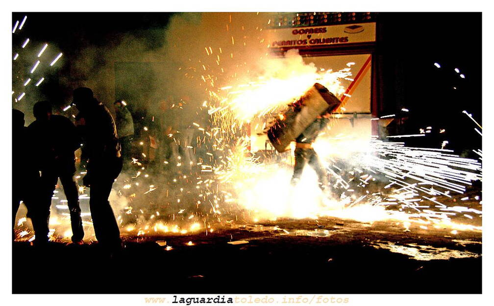 28 de septiembre de 2007. Toros de fuego en la plaza: El requiebro.