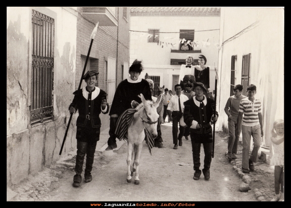 Los alabarderos