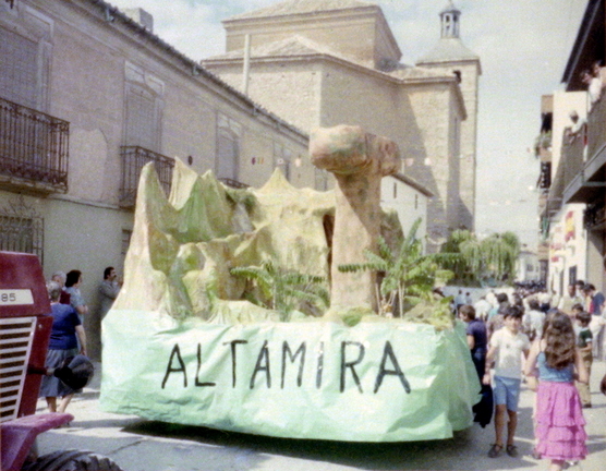 CarrozaAltamira(I) Fiestas1982