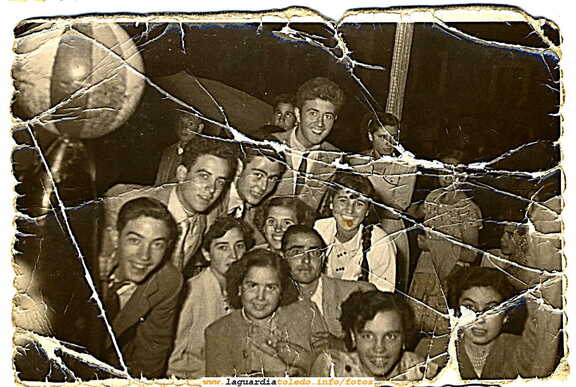 Cuadrilla de guardiolos en las fiestas 1953