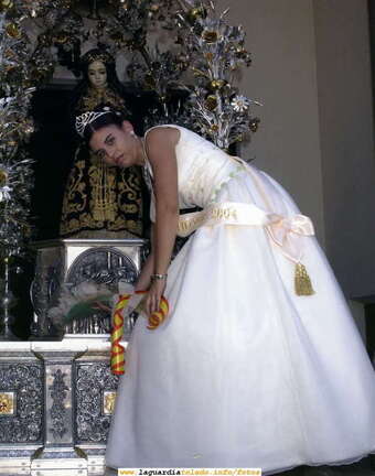 Ofertorio al Santo Niño de las damas en 2004