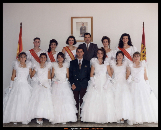 Reina, damas y mantenedores de los años 1990 y 1991