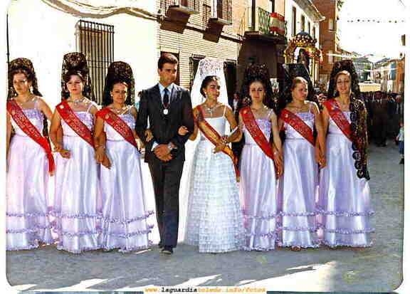 Fiestas 1980 Reina, Damas y Mantenedor