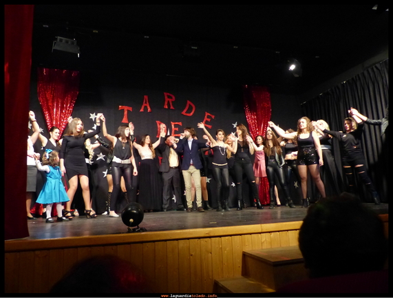 Tarde de fiesta (2015)