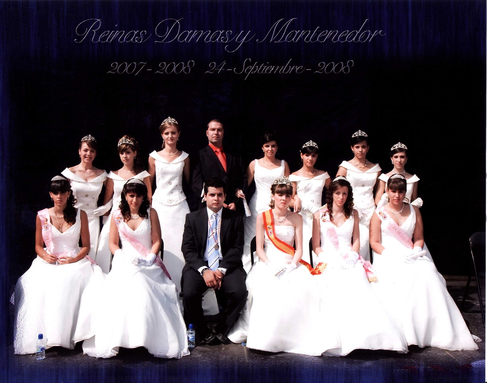 Encuentro de reinas, damas y mantenedores el dia 24 de septiembre del 2008, en la plaza