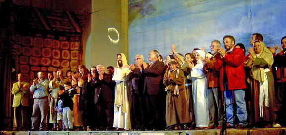 Cierre de la representación de La Pasión Dramatizada 2006 2 (12-04-2006)