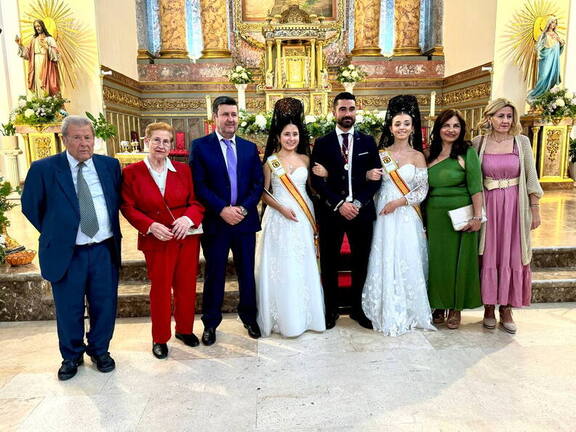 Las familias dando gracias por los momentos vividos