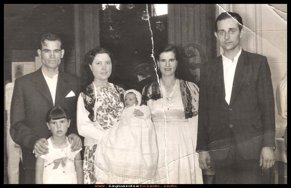FAMILIA