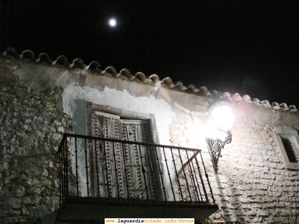 6 de Octubre de 2006. El pósito y la luna llena