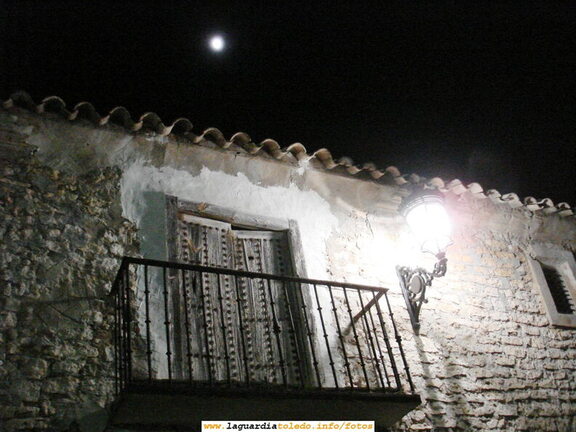 6 de Octubre de 2006. El pósito y la luna llena