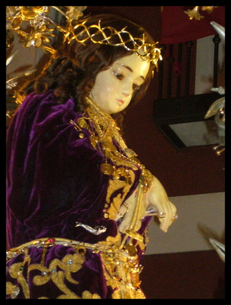 "Eres el dulce consuelo del que a ti viene a implorar"