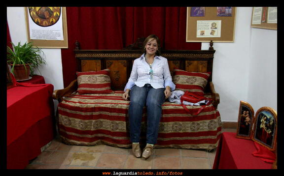 Humilde en un momentos de descando en la Casa de los Jaénes donde presentaba su exposición sobre el agua