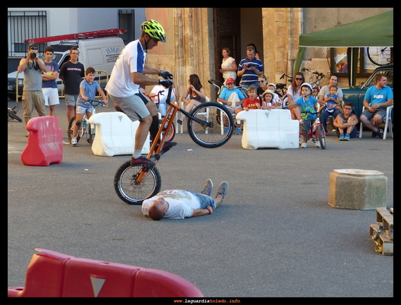 Exhibición Bike-Trial a cargo del campeón de España