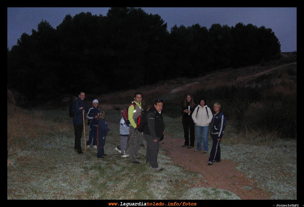 I Ruta a Pie organizada por Quijotes en Ruta 19 de septiembre de 2009 - Recibimos las primeras luces de la mañana en Perejón