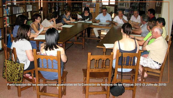 Participación de las asociaciones guardiolas en la comisión de festejos Fiestas 2010 (3 jualio de 2010)