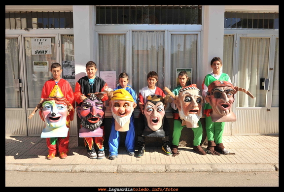 Gigantes y cabezudos