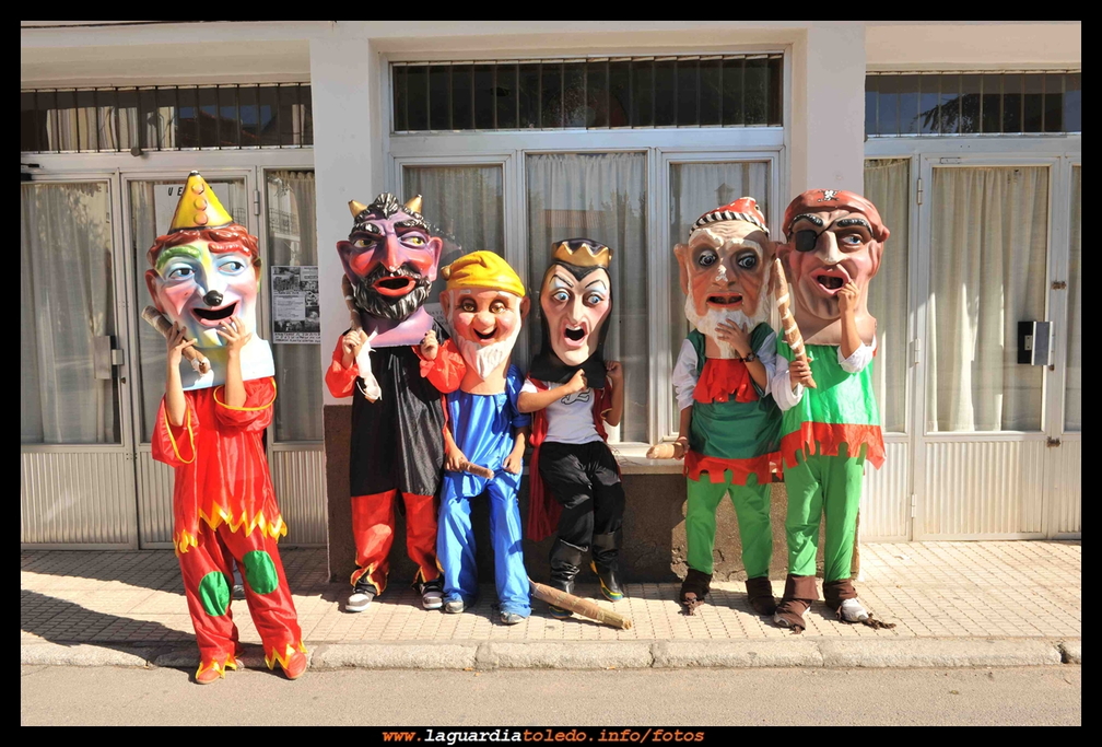 Gigantes y Cabezudos