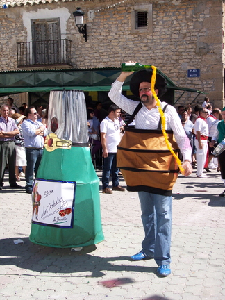 Integrantes de la carroza de la Peña de "Los Timbales"