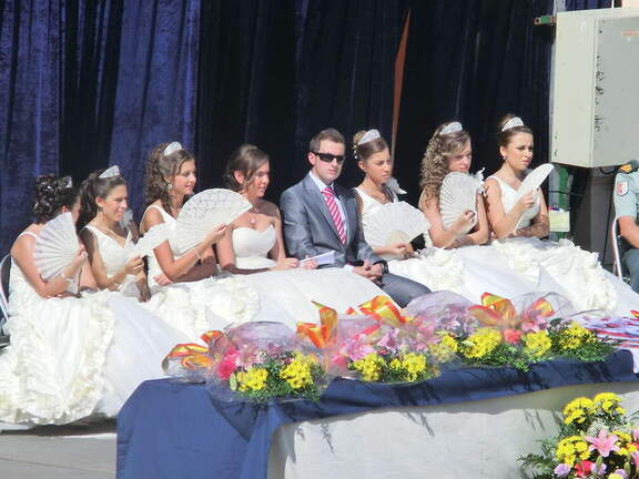 Las Damas y Reina en la Plaza Mayor. 24-09-2011