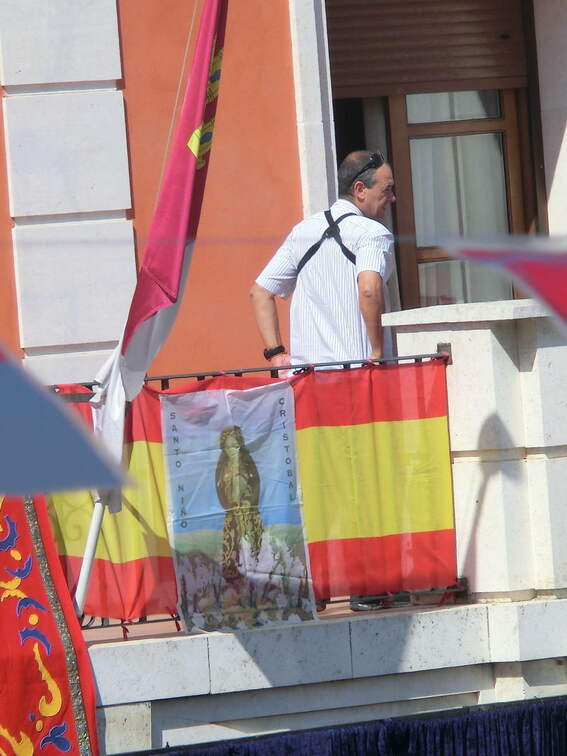 Dos Cristóbal juntos en el balcón del Ayuntamiento. 24-09-2011