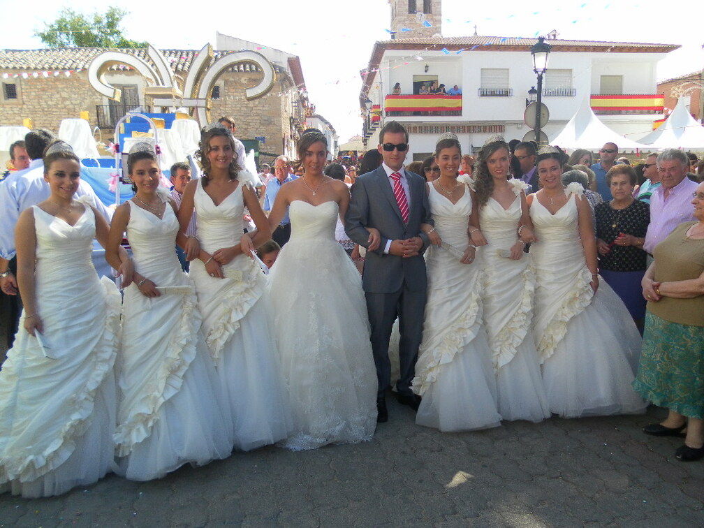 Reina, Damas y Mantenedor. Día 24-9-11