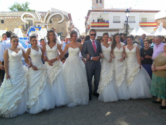 Reina, Damas y Mantenedor. Día 24-9-11