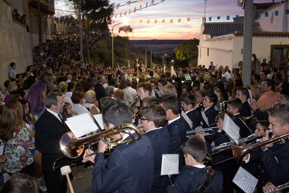 !YA HUELE A FIESTAS!. 1-Septiembre-2012.