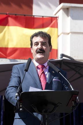 EL MANTENEDOR. VÍCTOR DONES. (24-09-2012)