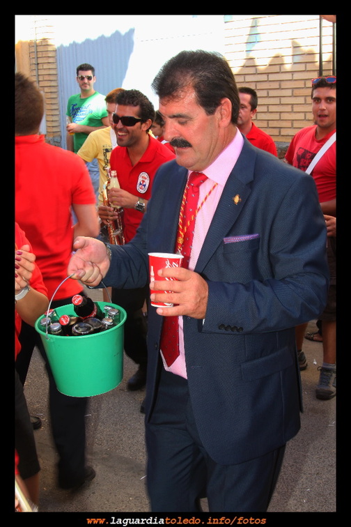24 Septiembre 2012 - Fiesta despés del banquete de la Reina y Damas - Las vituallas