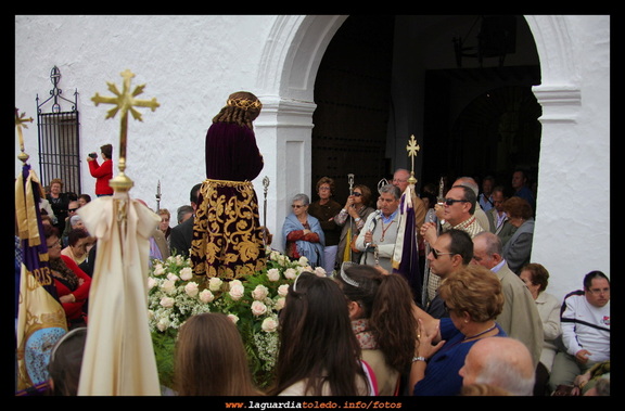 27 Septiembre 2012 - El Santo Niño vuelve a su ermita - Subastando la entrada